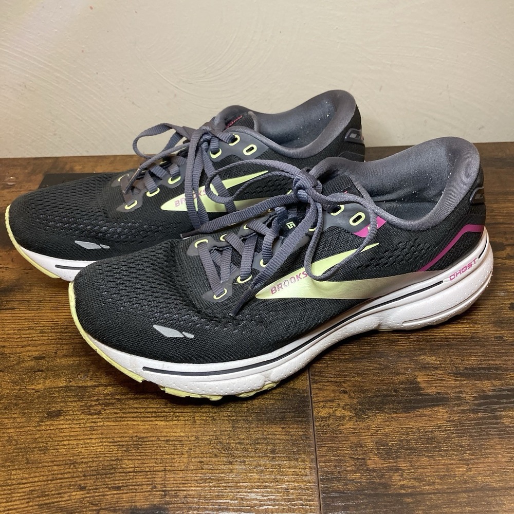 Brooks Ghost 15 Womens Size 8 Black Yellow Athletic Running Shoes Sneakers